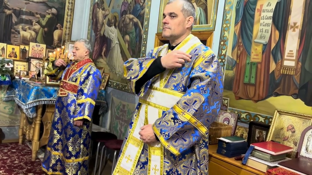 🕯️Божественна літургія у день Стрітення Господнього.