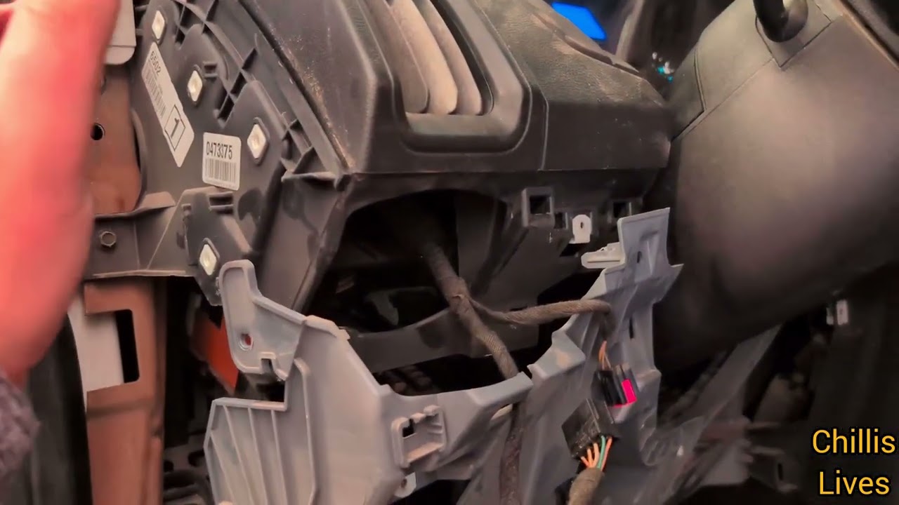 Ford Transit Front Strut Removal Tip