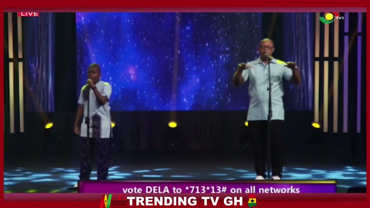 Dela the poet delivers a stunning performance alongside his mentor, Kwaku Sonny, on the grand finale