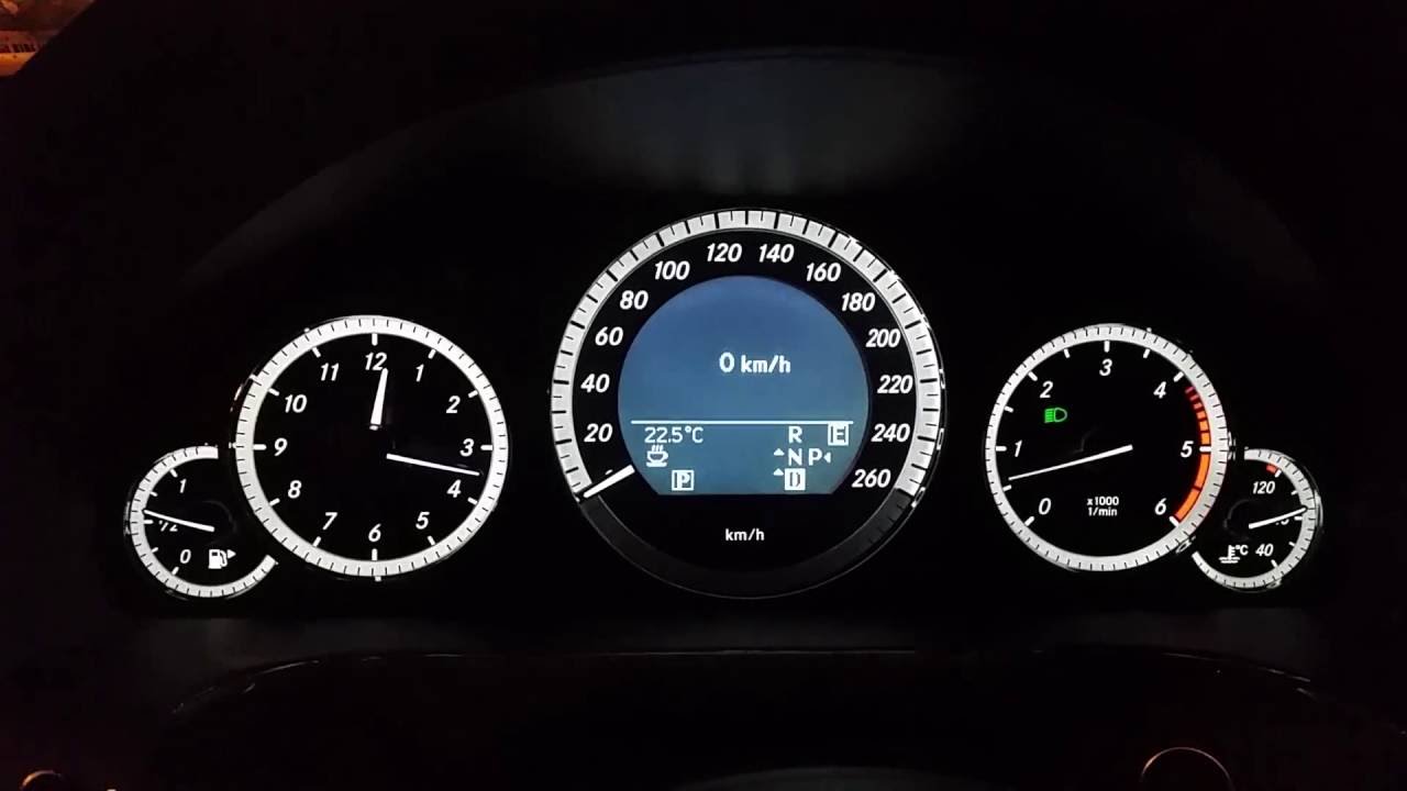 E350 CDI (265PS) acceleration 0-160 km/h