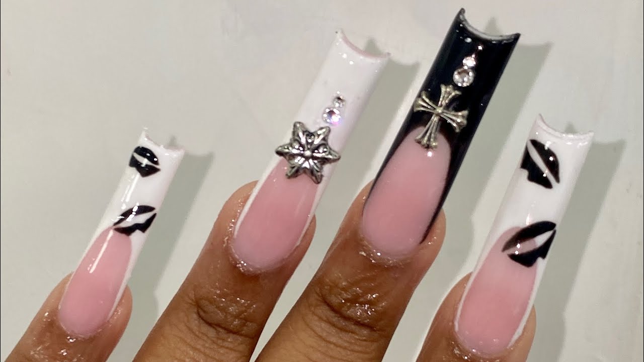 Chrome Heart X Valentine’s Day 🖤💋 | French Nails | Hand Drawn Art | Kiss Nails