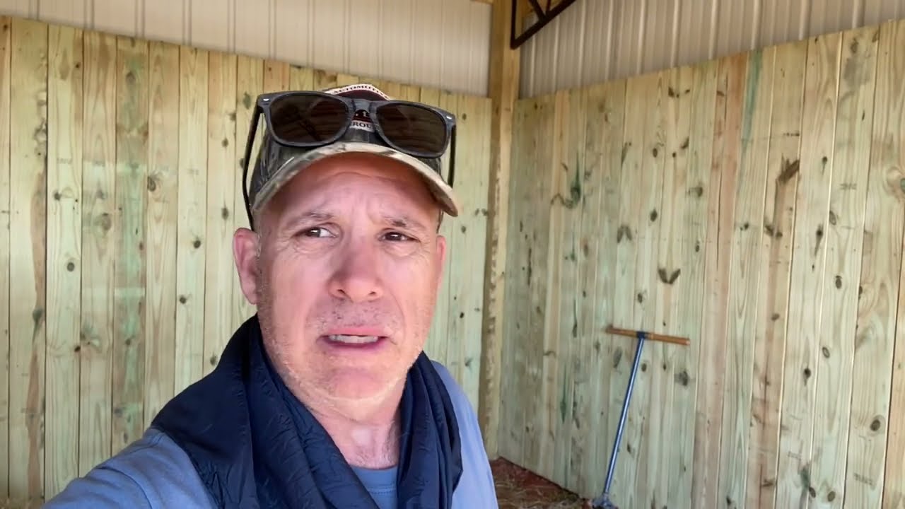 Building a horse barn - pt 4, Building tie stalls