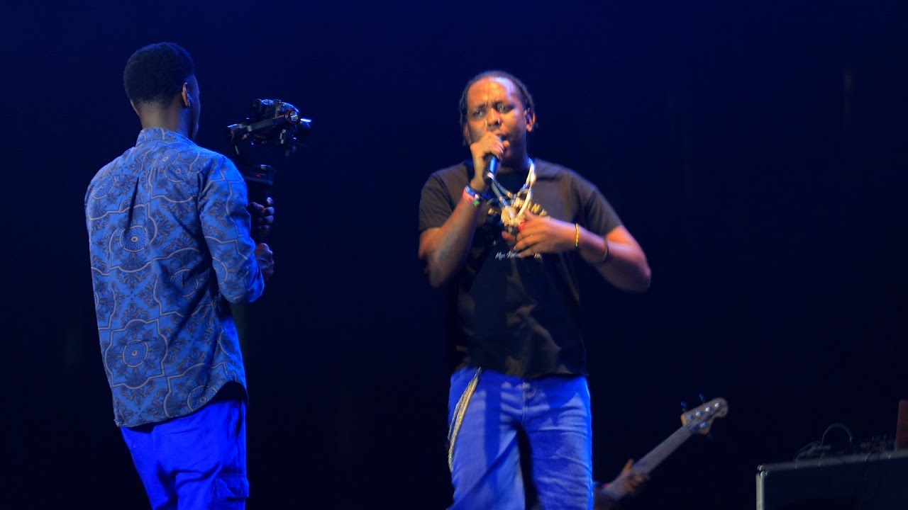 🔴KURI CONVENTION:BUSHALI AGEZE KURI STAGE ARIRIMBA IBISHASHI BY'UMWAKA BIZAMUKA UMURIRO UHITA UGENDA