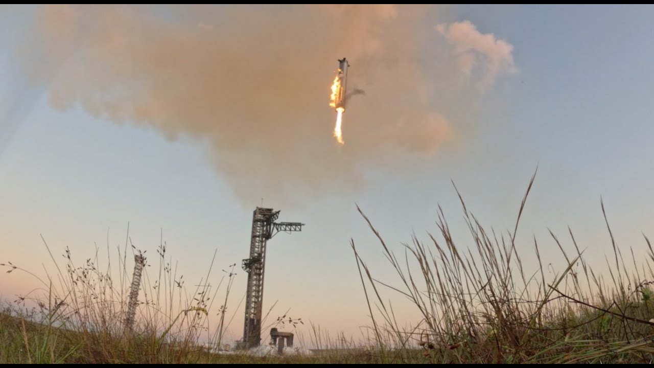Starship IFT5 from the dunes. Wait for the haze to clear....🚀