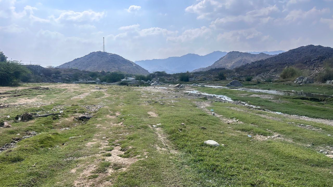 #رحلة# من الرياض للجنوب وصدفه شفت حقين الرالي وبعدها على وادي قنونا 😍🤩🏞️🍃#فتك#كشتة#اكسبلور#4800#