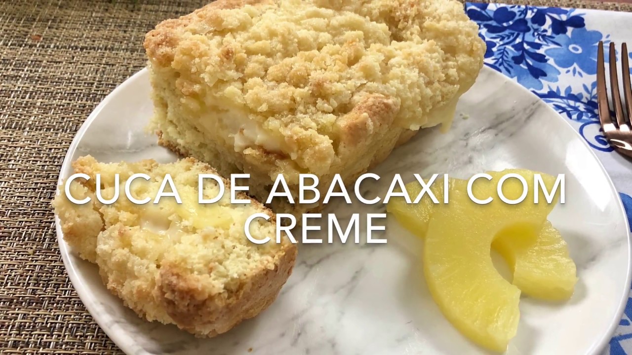 Cuca de Abacaxi com Creme