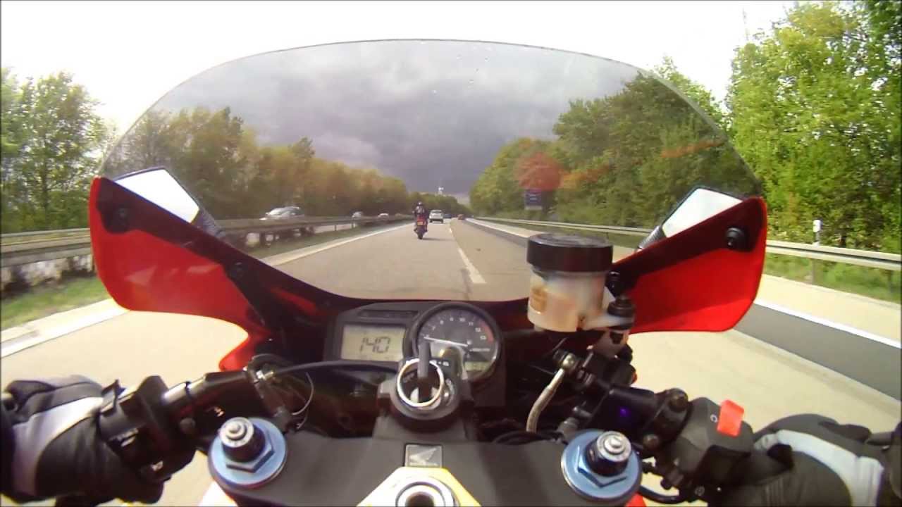 Honda CBR 954RR Fireblade, top speed (Speedrun German highway)...