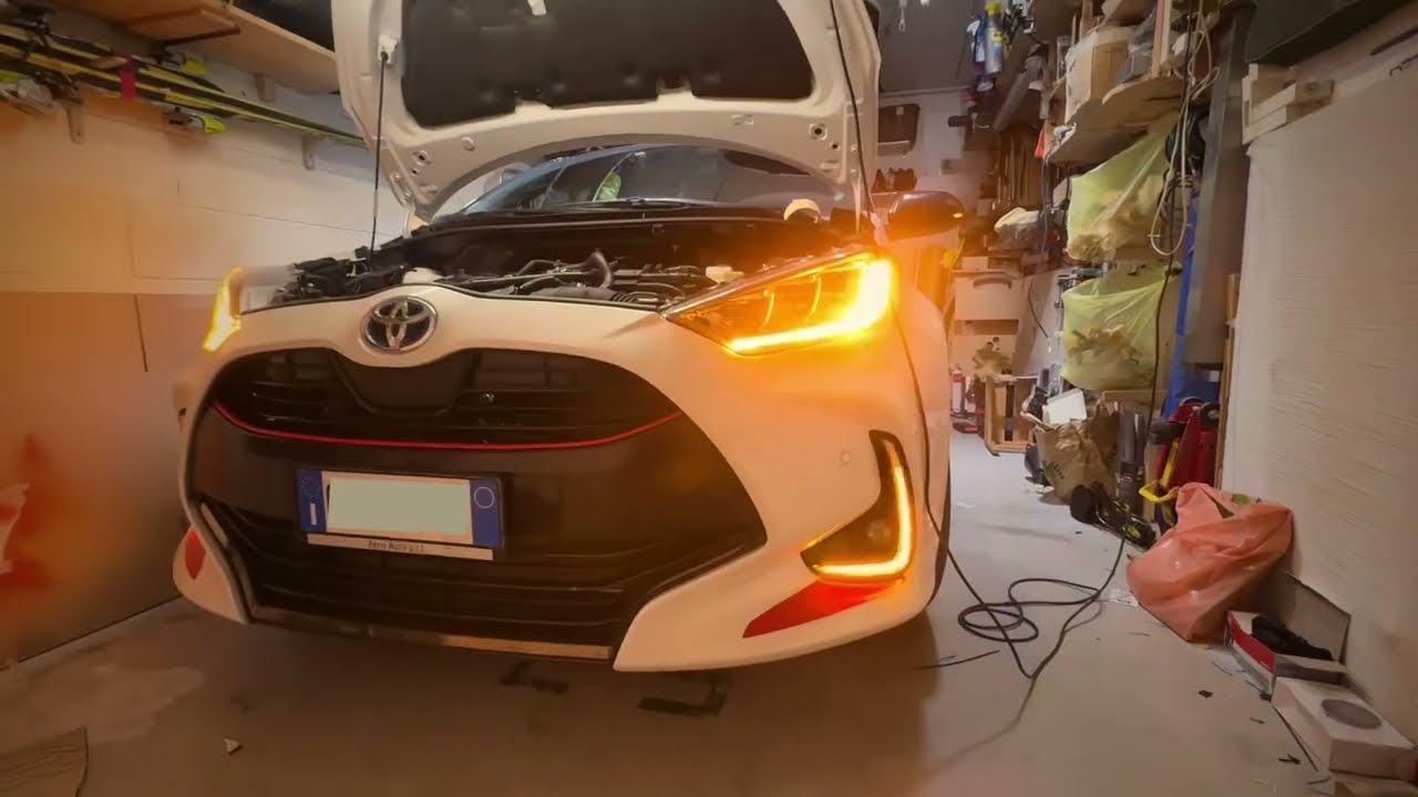 Dynamic Light Toyota Yaris 2023