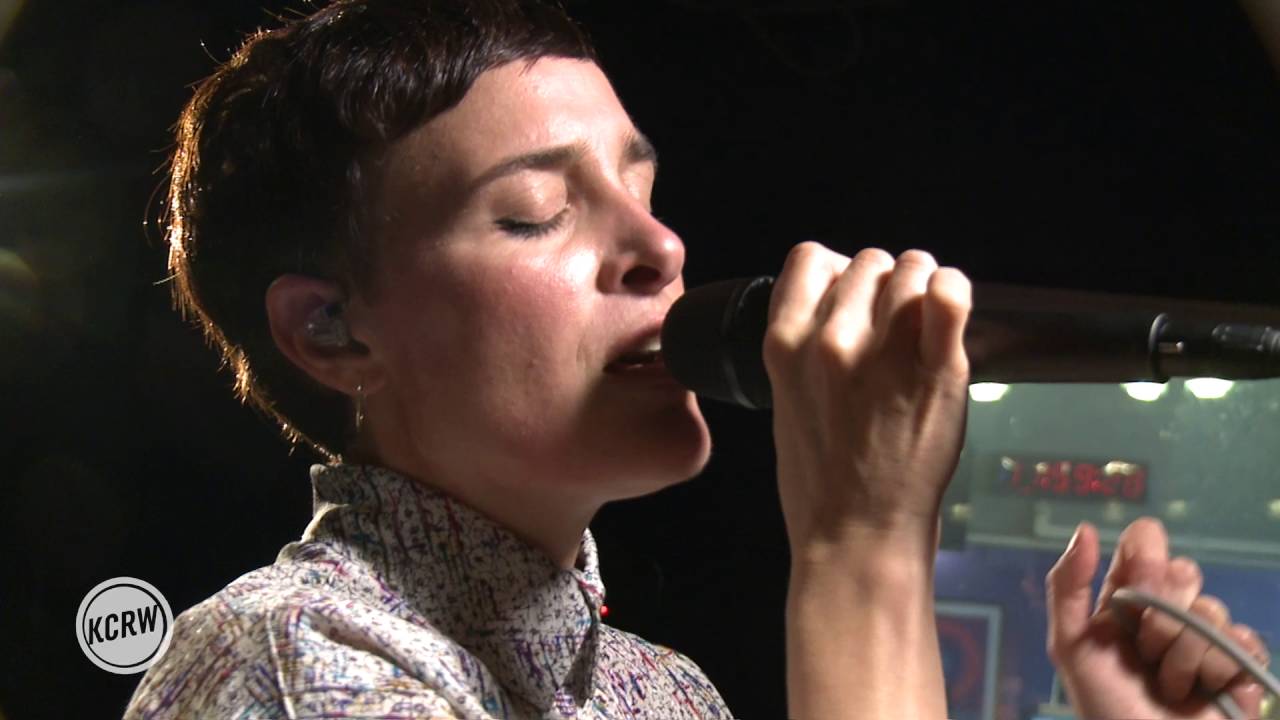 Trentemøller performing 