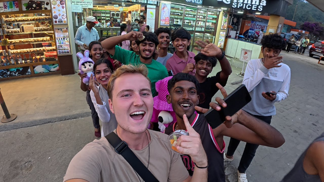 The Local Market of Munnar 🇮🇳
