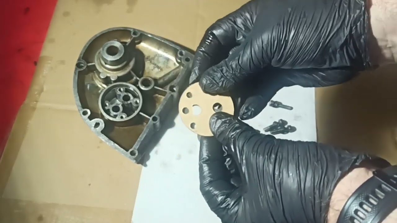 Bomba aceite Ducati 250