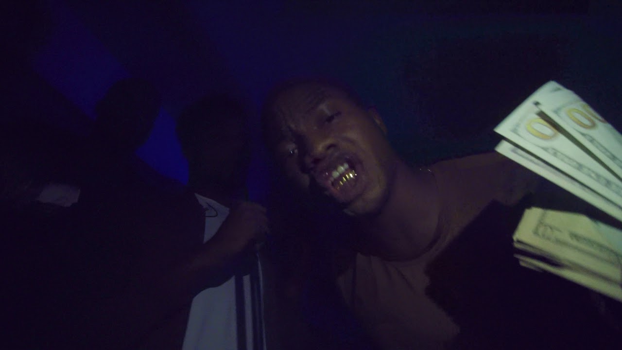 Kazitexx - Flexx  Official Video (Starring Ted Bounce & Mike Fire Flame) Prod by AK Beats