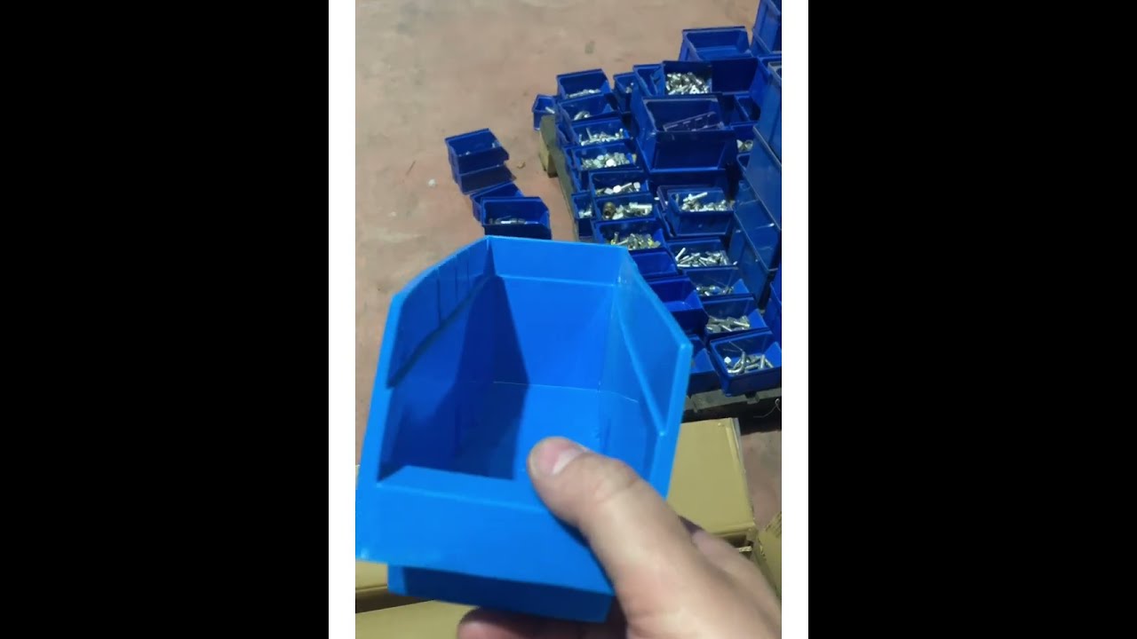 Armario de almacenamiento con 60 gavetas HBM, la mejor opción para almacenaje en taller.