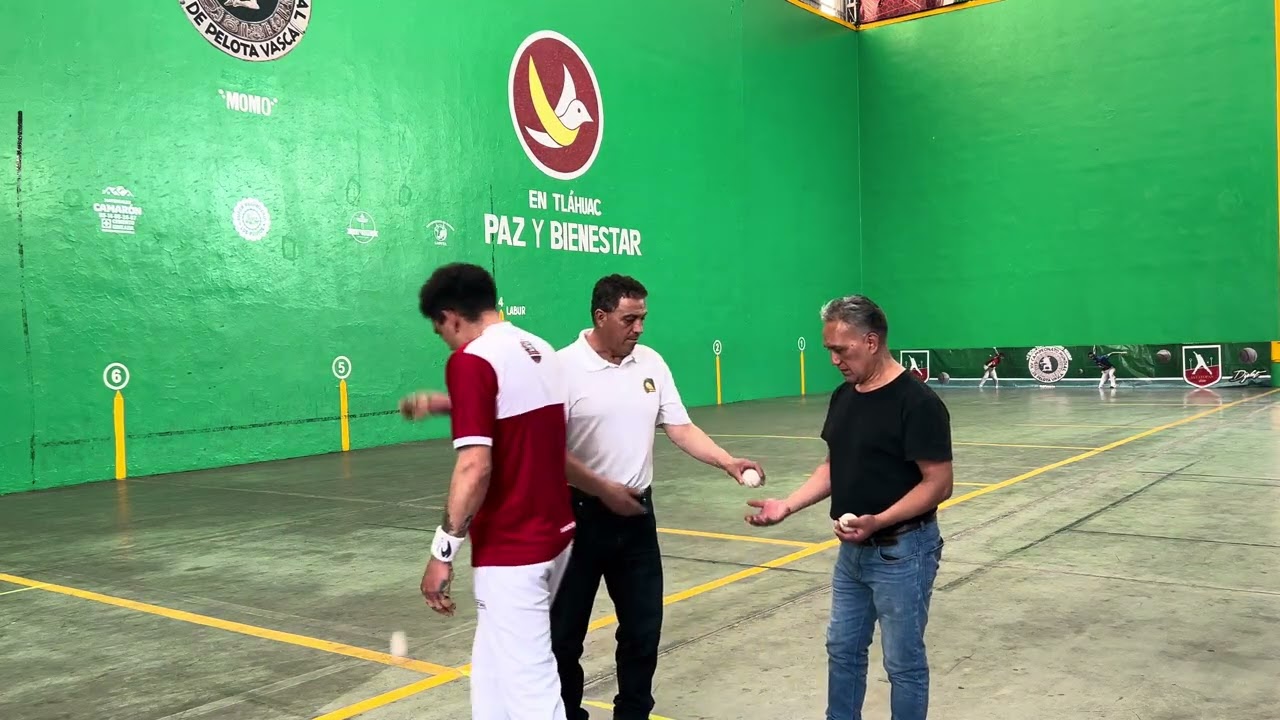 🔴Kevin Moreno y Fernando Medina  vs  🔵Jesús Díaz y  Kevin Hernández 