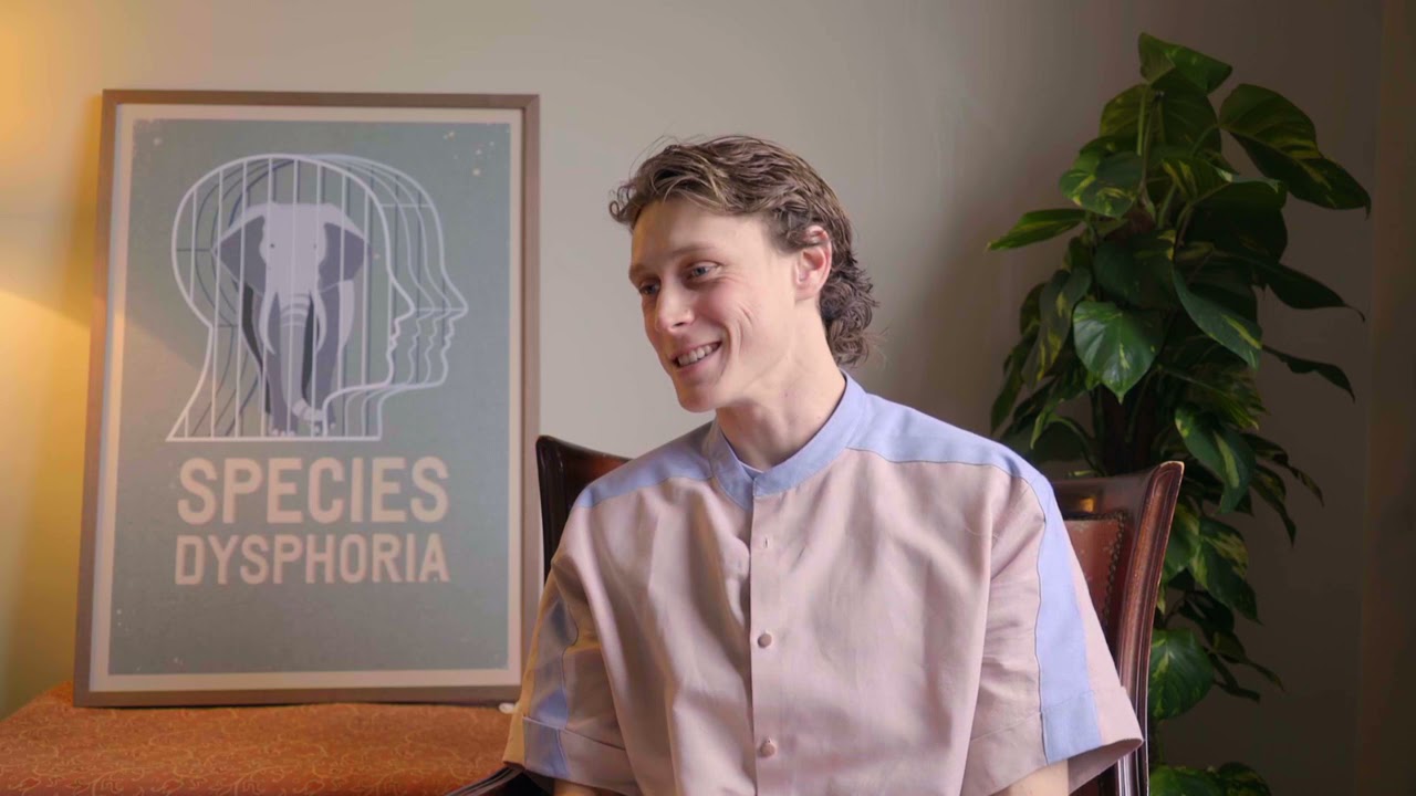 Wolf (2021) George MacKay Interview