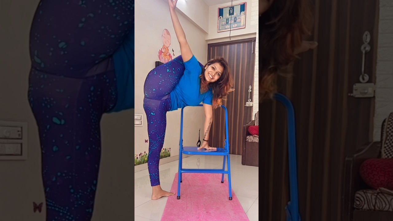 Leg behind head variation #vaibhavlaxmijhala #viral #ytshorts #love #hipopening #stretching #trend