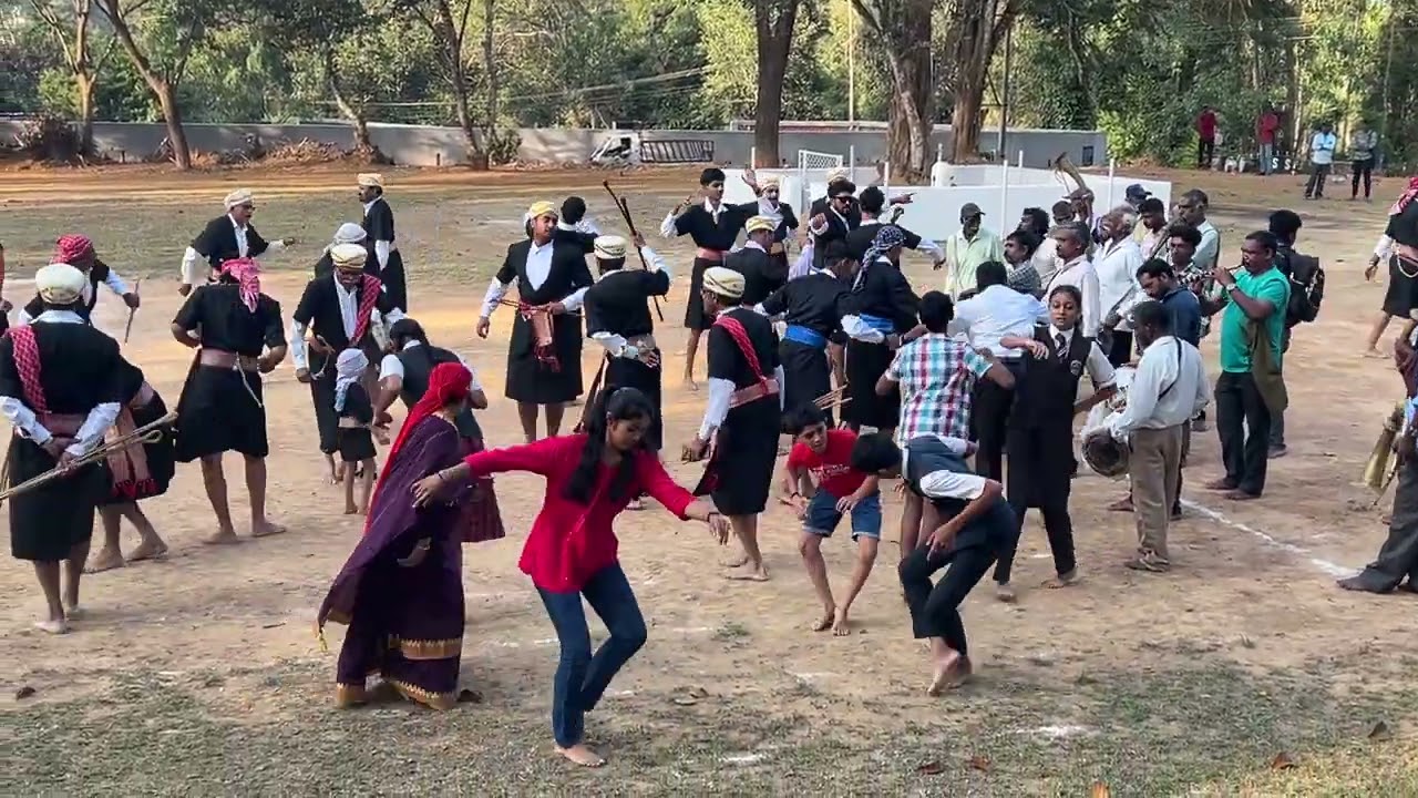 Kodava Valaga Aat, Poo-Maale Mandh 📍Virajpet.