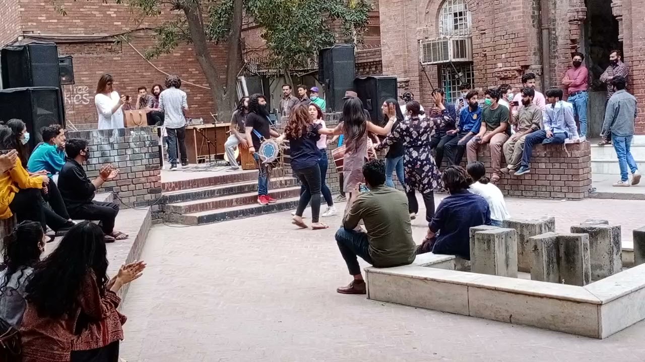 National College of Arts (NCA) Lahore | Thesis Display, Exhibition | Punjabi Bangra Dance By Girls |