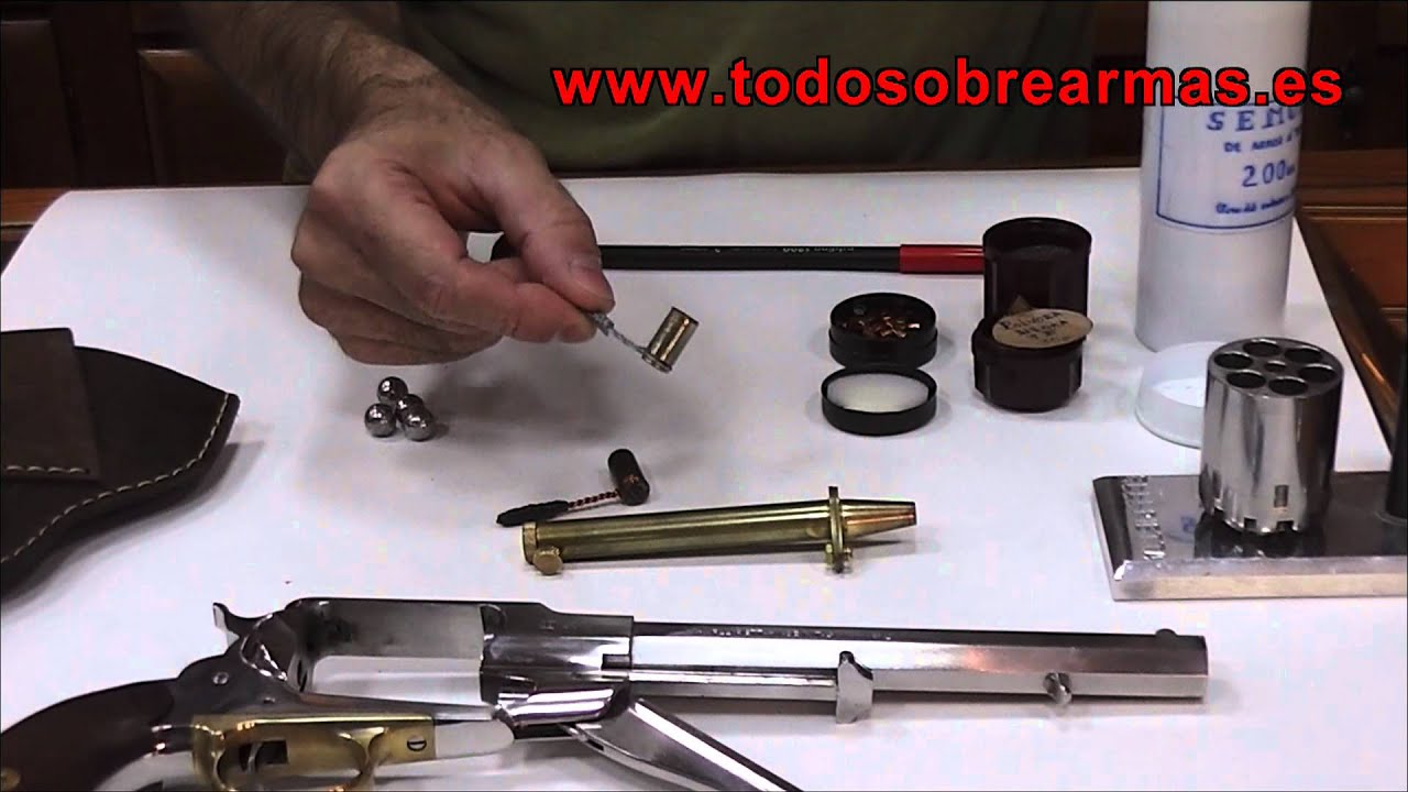 como cargar revolver avancarga