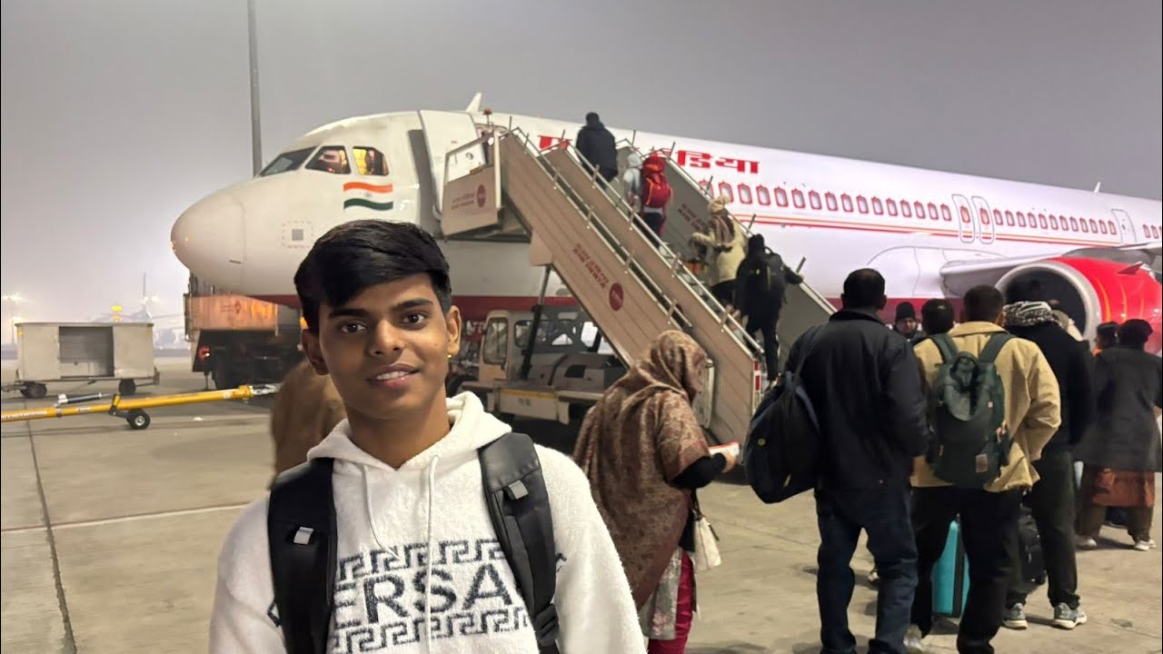 Bhubaneswar to delhi by flight #airport #delhi #airindia 