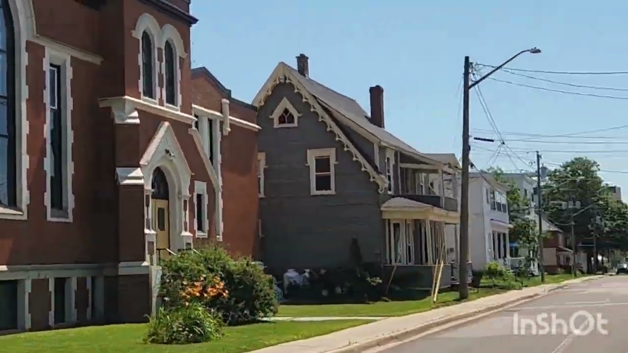 Moncton City Drive on a Sunny Day , New Brunswick  