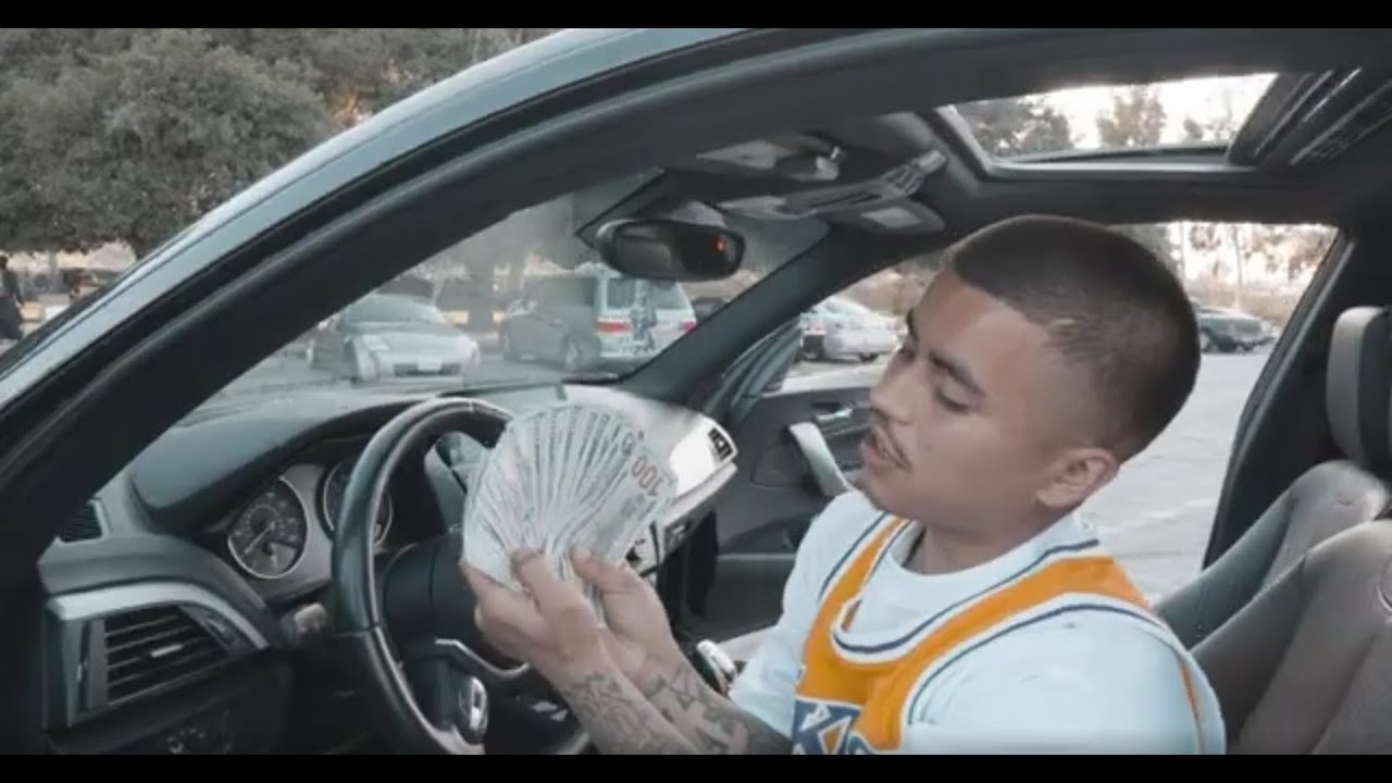 Hard In The Paint (prod: Ronron & AceTheFace)