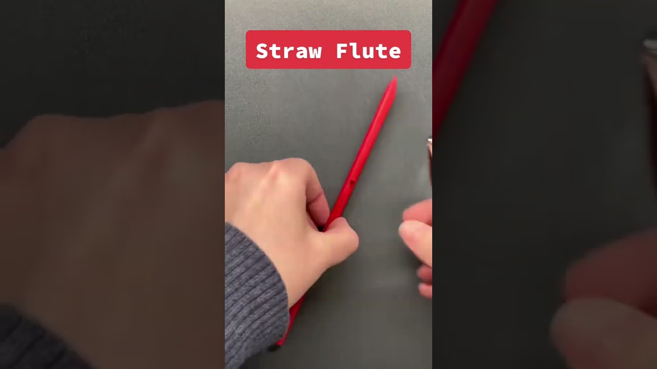 Make your own straw oboe using a plastic drinking straw. #diyscience