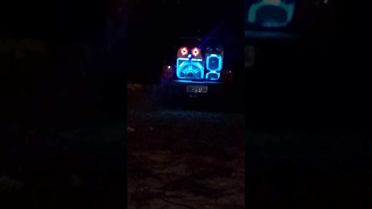 Som de mala top tocando forte!!(2)