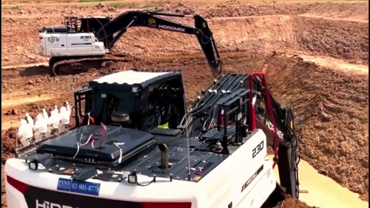 Building Success with the Hidromek HMK 230 LC Excavator