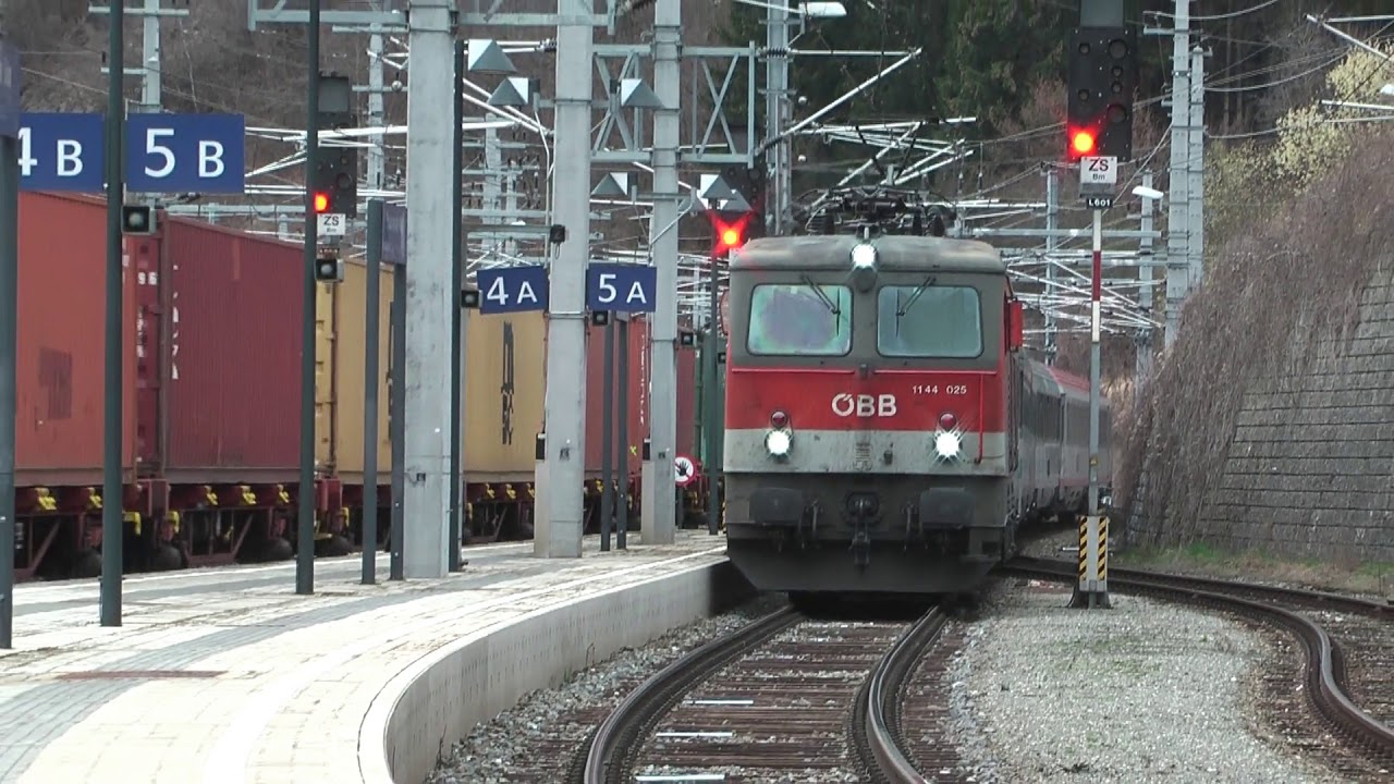 Zugverkehr am Bahnhof Bruck an der Mur || 18.3.2018