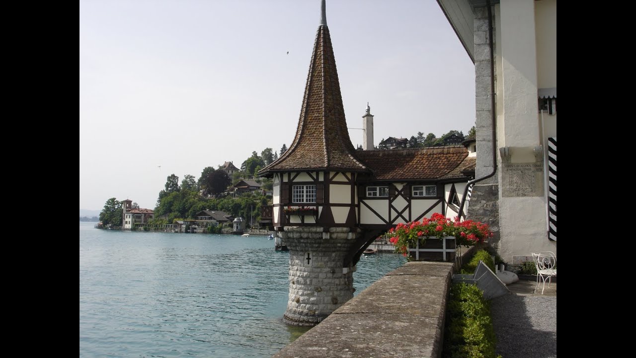 Schweiz - Schloss Oberhofen mit Garten