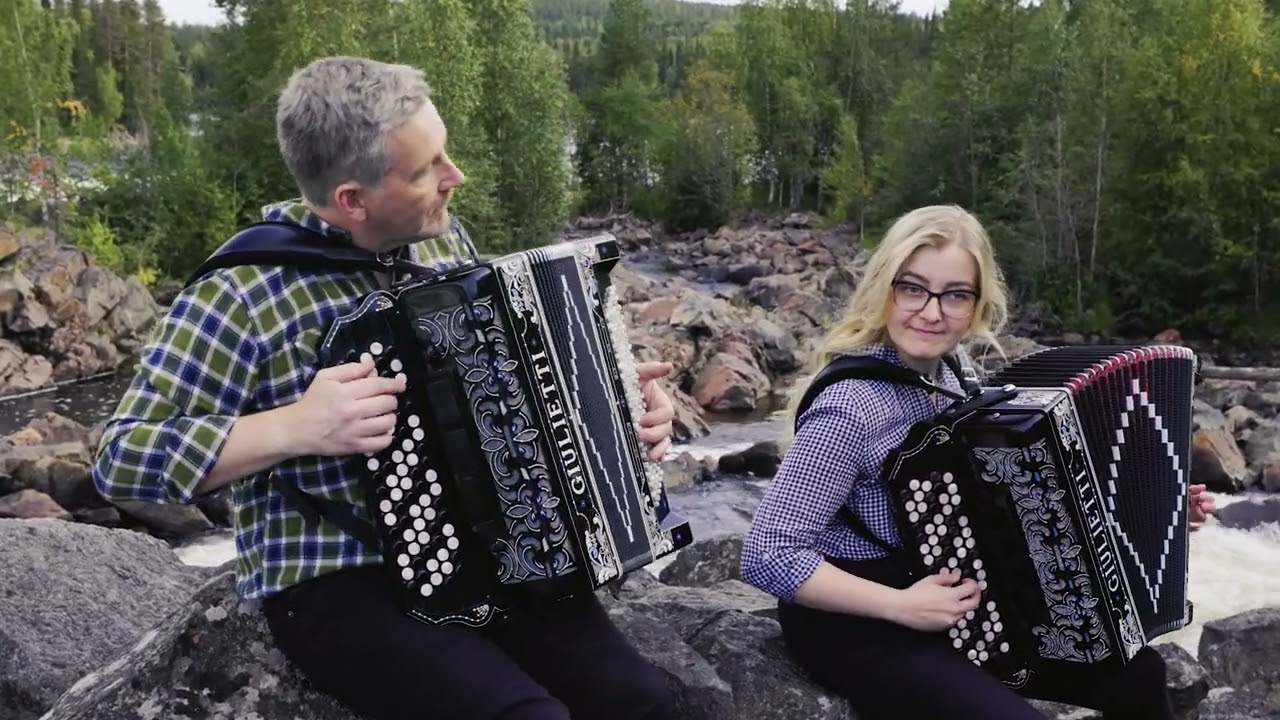Väylä/Älven  Fredrik Hangasjärvi  Heidi Haapasaari