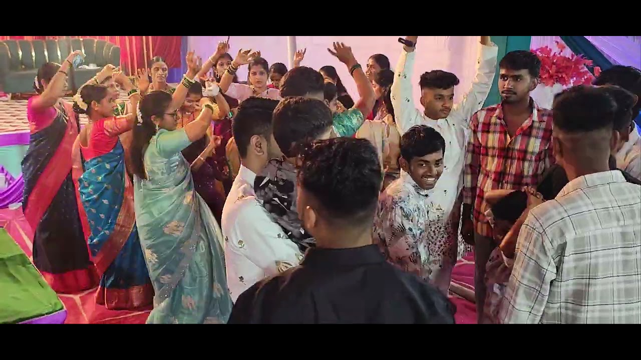 झिंगाट डान्स करण्यासाठी पब्लीक तयार JK musical group Ghotgaon 7775998217