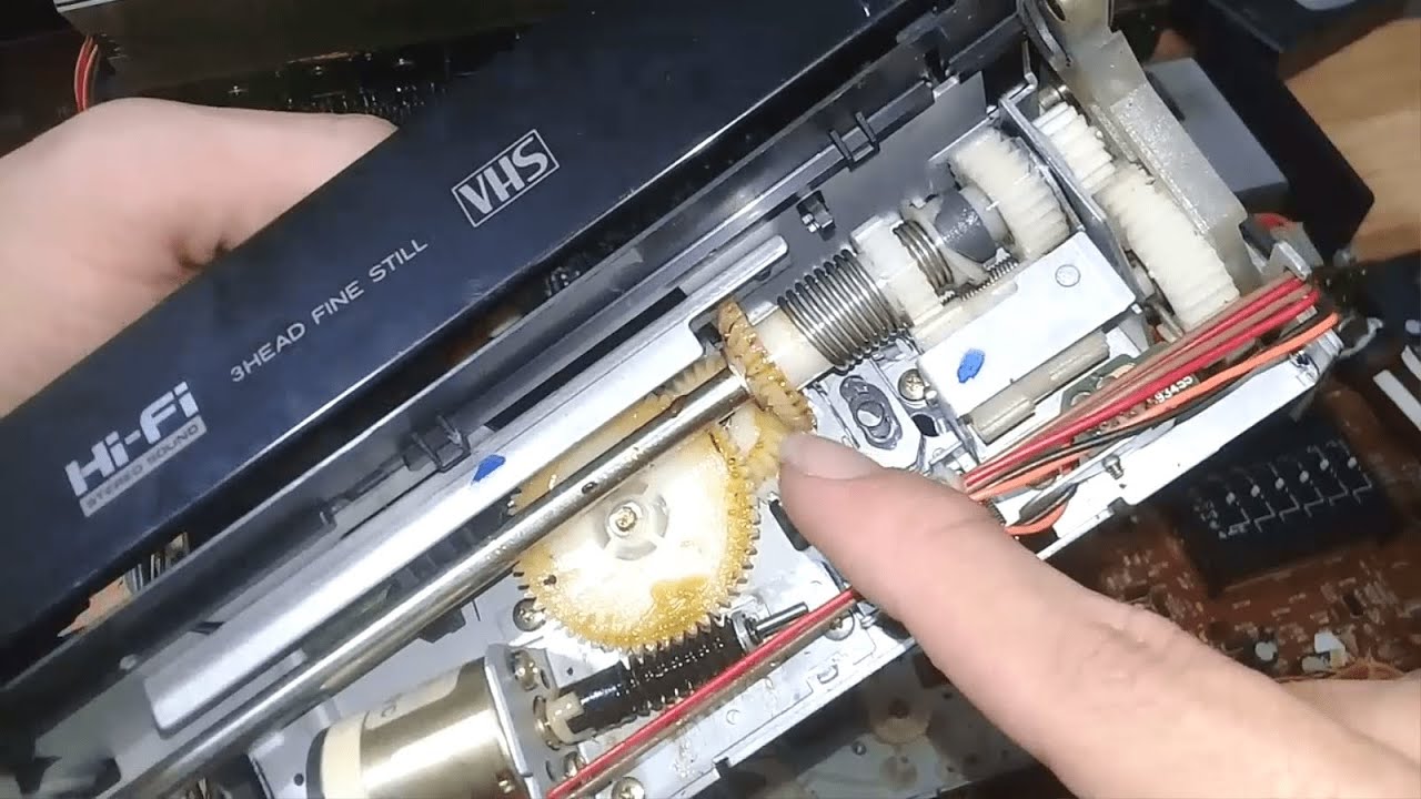Hitachi VT-88 Vintage Hi-Fi VCR - Gear repair