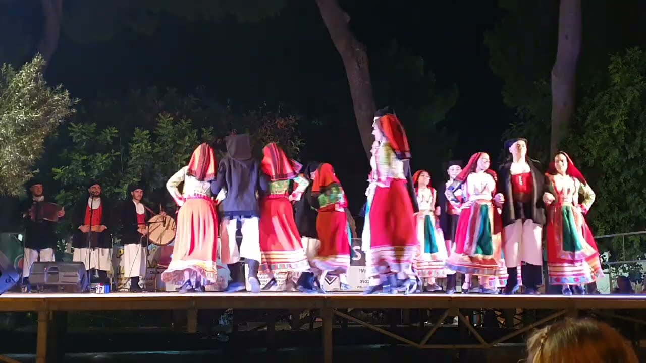 Gruppo Folk Pro Loco di Gavoi - Dillaru
