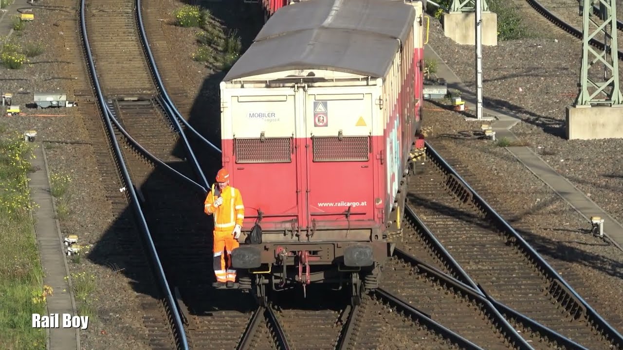 Ablaufberg Rangierbahnhof Halle Saale 1 V90 DB Wagen sortieren Eisenbahn 11-2025 4k Marshalling Yard