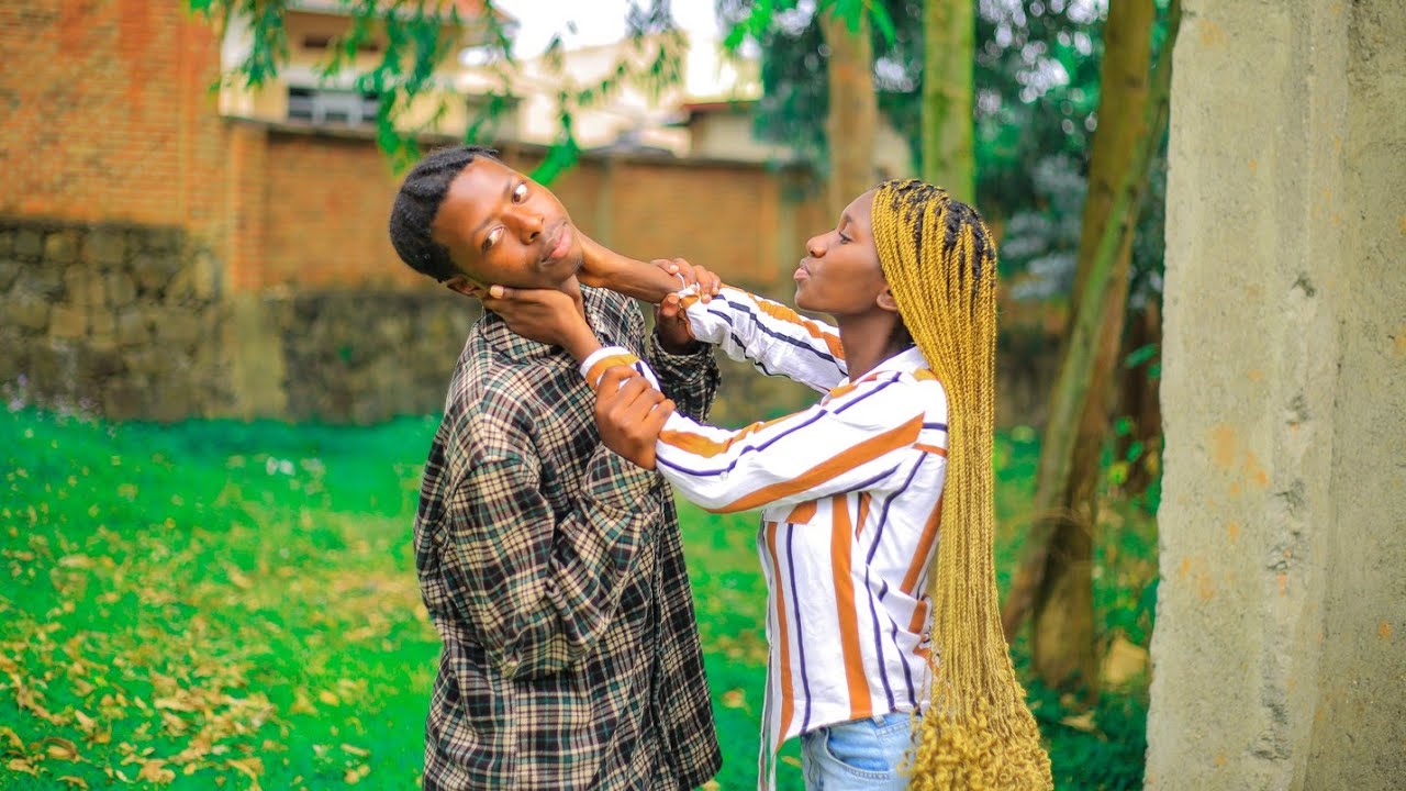 AFTER CLASS MOVIE : Umukobwa Asomye Umuhungu Kungufu  ♥️