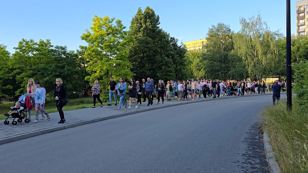 Cichy spacer w Sosnowcu po tragicznej śmierci 28-latka 16.06.2024
