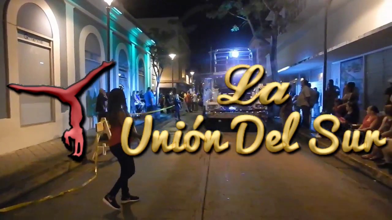 GRUPO LA UNION DEL SUR ENCENDIDO DE LA PLAZA DE GUAYAMA