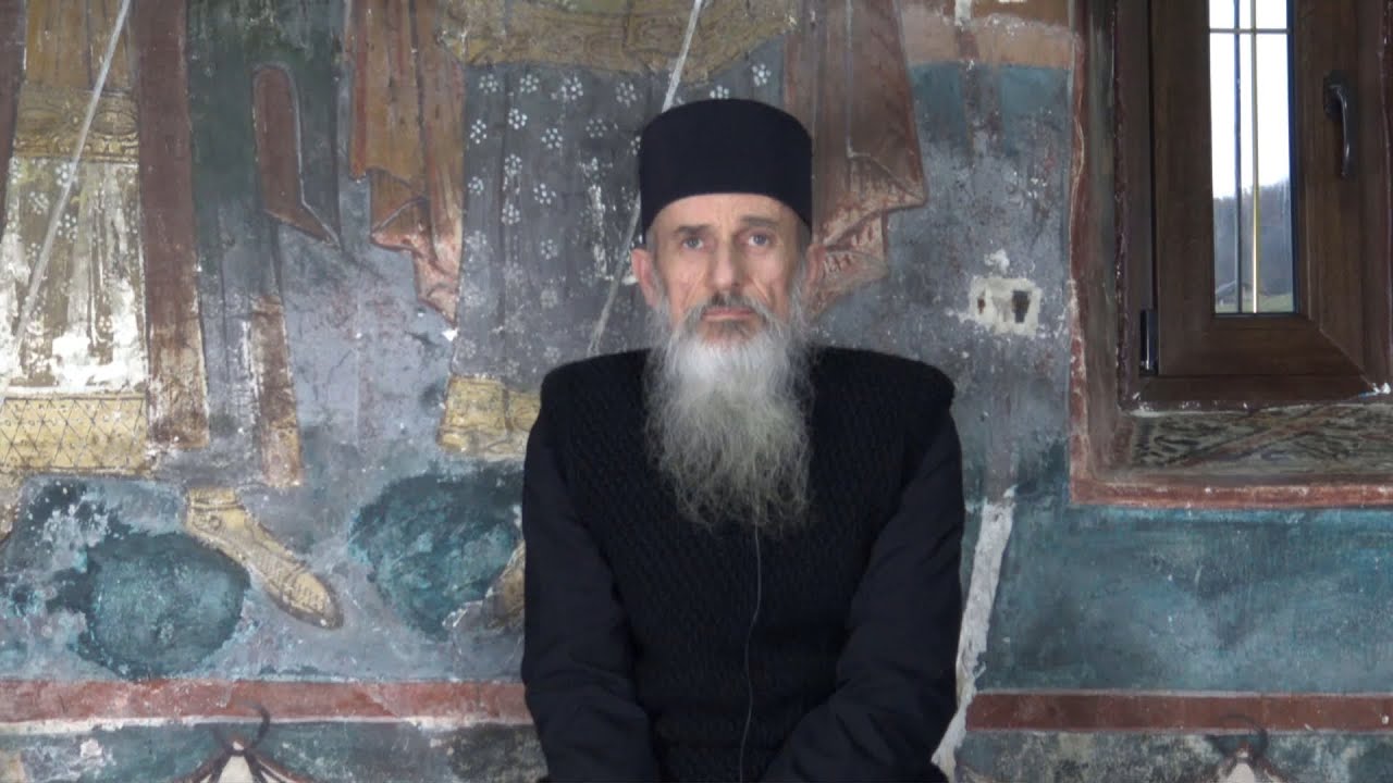 IN MEMORIAM AVVA GHELASIE – (VII) – Arhimandrit Hristofor