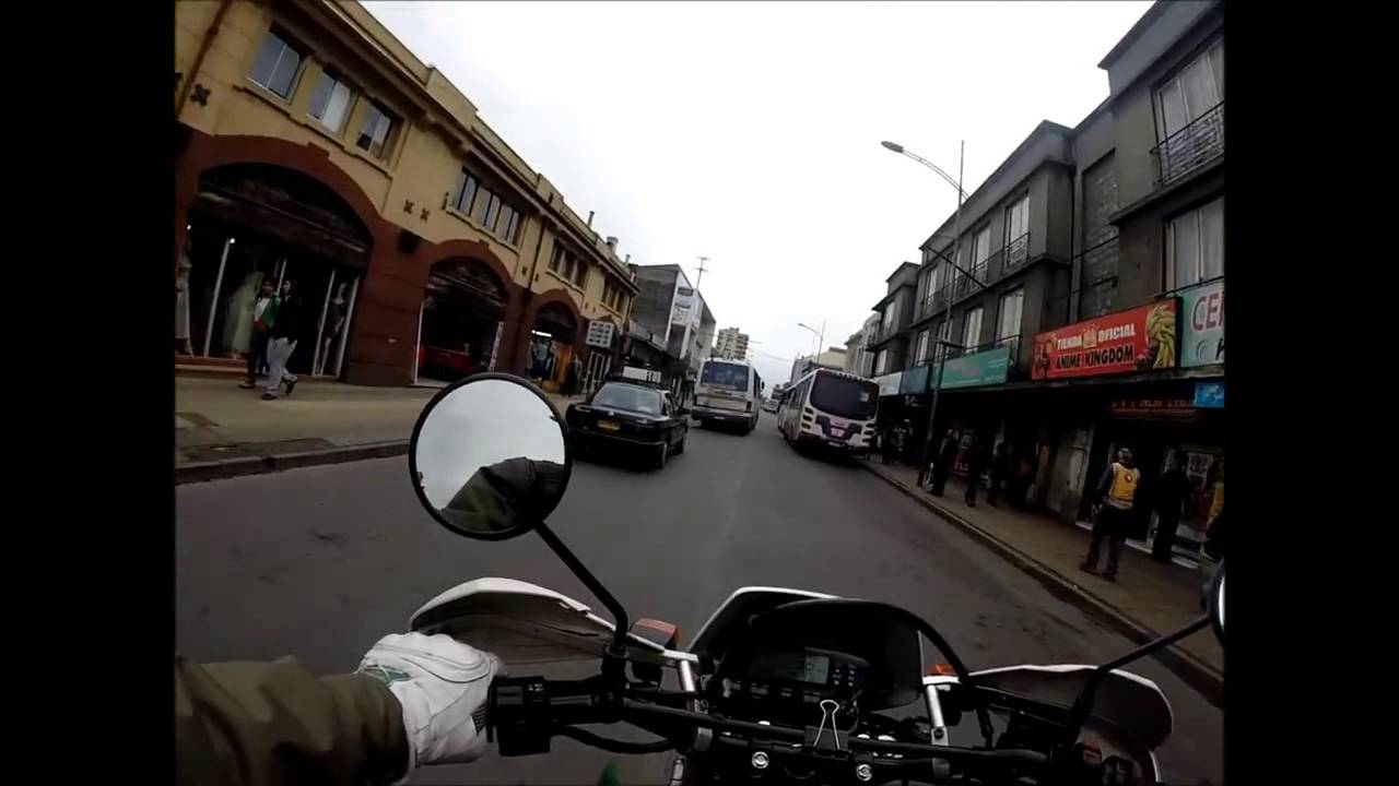 Un video captó la rápida persecución de un motorista de Carabineros de Temuco