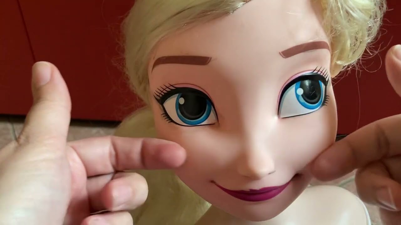 Frasi rilassanti e motivazionali mentre accarezzo il viso di Elsa - ASMR