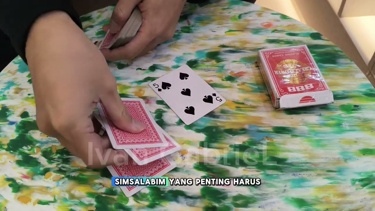 DEMO Sulap Kartu Gambler vs Magician