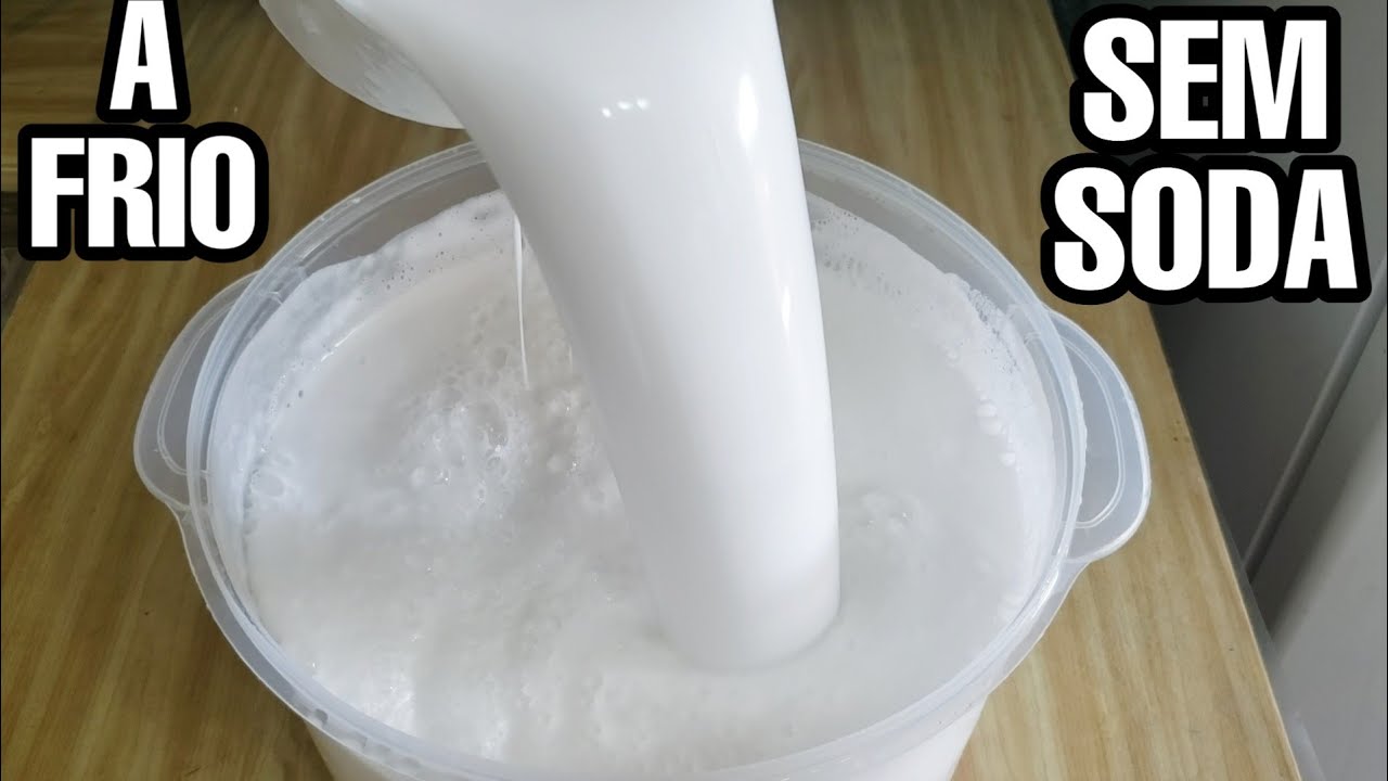 A FRIO SEM SODA DETERGENTE DE ÁLCOOL E VINAGRE E SABÃO LÍQUIDO BARATO FÁCIL