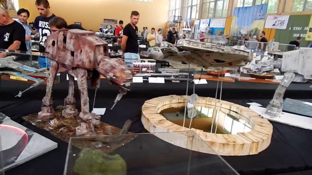 V WARSZAWSKA FIESTA MODELARSKA 2017 -  ( Paper Models / Modele Kartonowe / Бумажная модель ) QWKAK