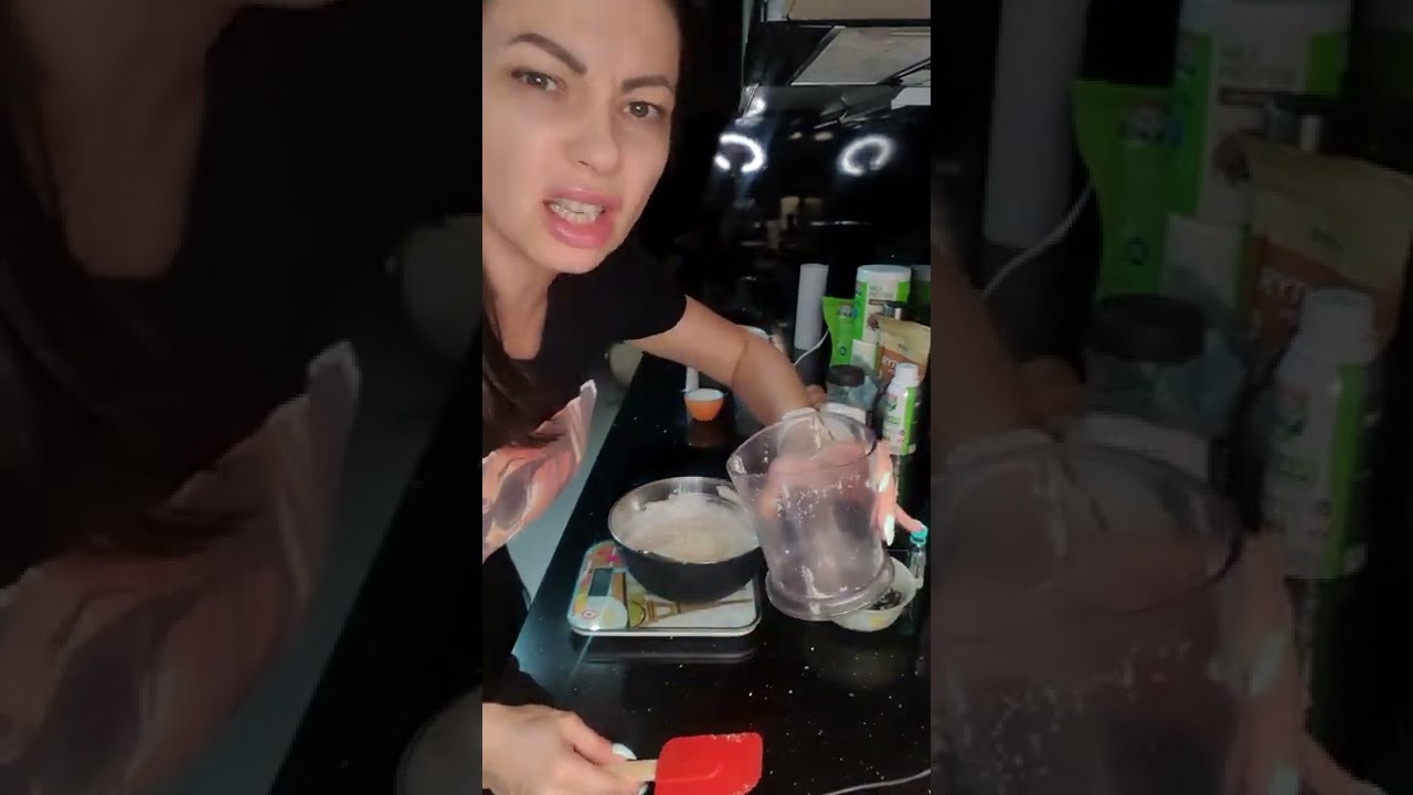 Бърз сладкиш с боровинки по зоната