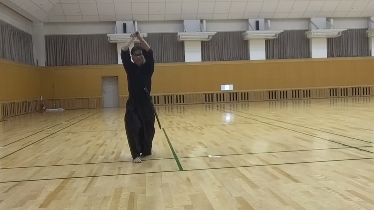 初心者の居合道記録（2025年4月から始める）2026年（令和8年）始めての全剣連制定居合12本
