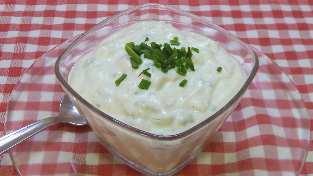 Cómo hacer una salsa de yogurt Griego muy cremosa, fresca y deliciosa
