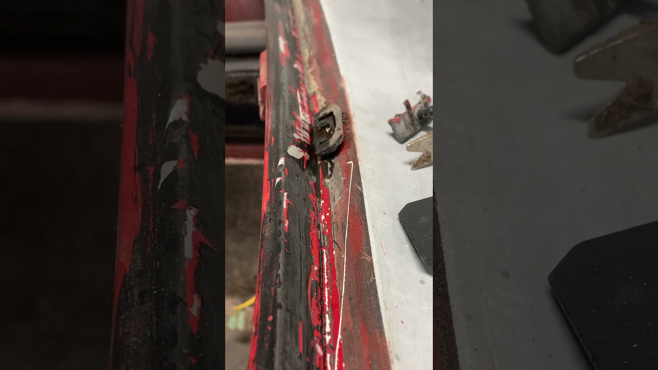 1980 Corvette rear window molding clips removal replacement