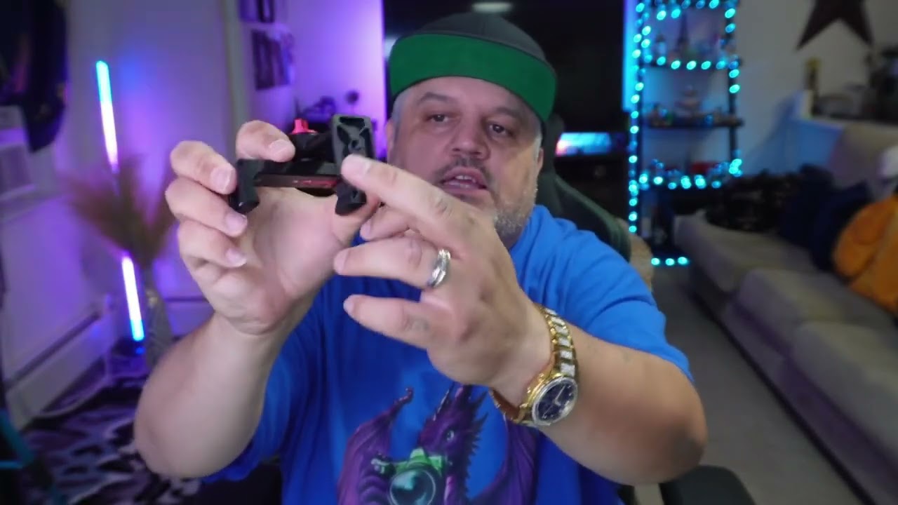 Using the PICTRON Metal Phone Tripod Mount